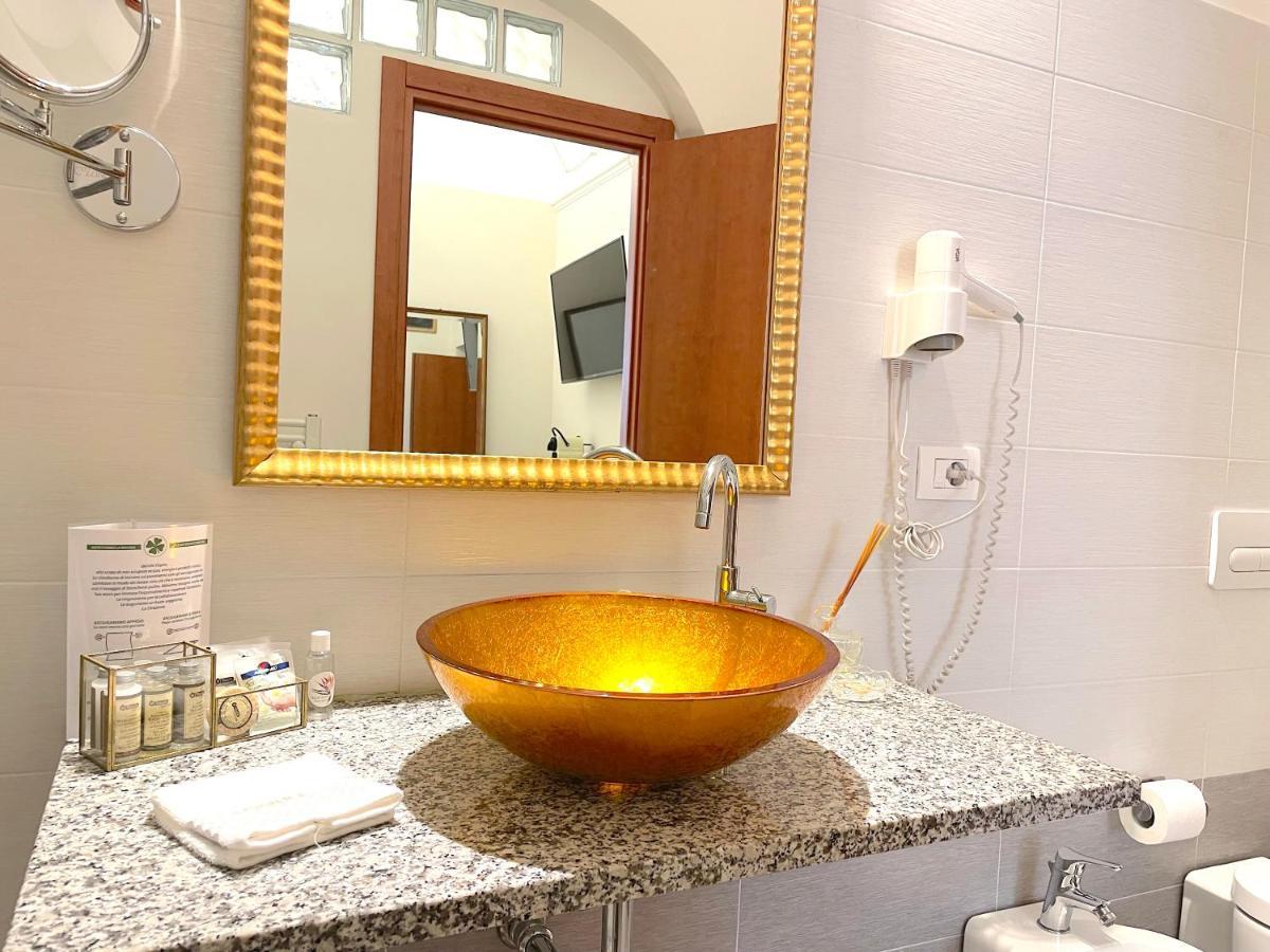 R&B Sterlizia Hotell Finale Ligure Exteriör bild